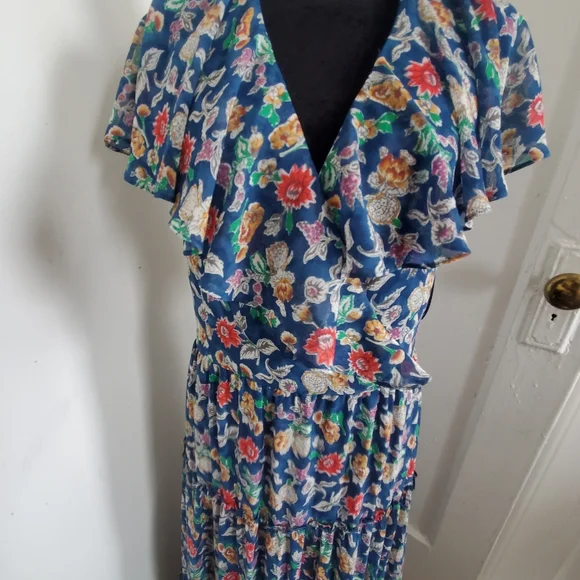 Lauren Ralph Lauren Floral Crinkle Georgette Gown - Blue Multi - Picture 3 of 5